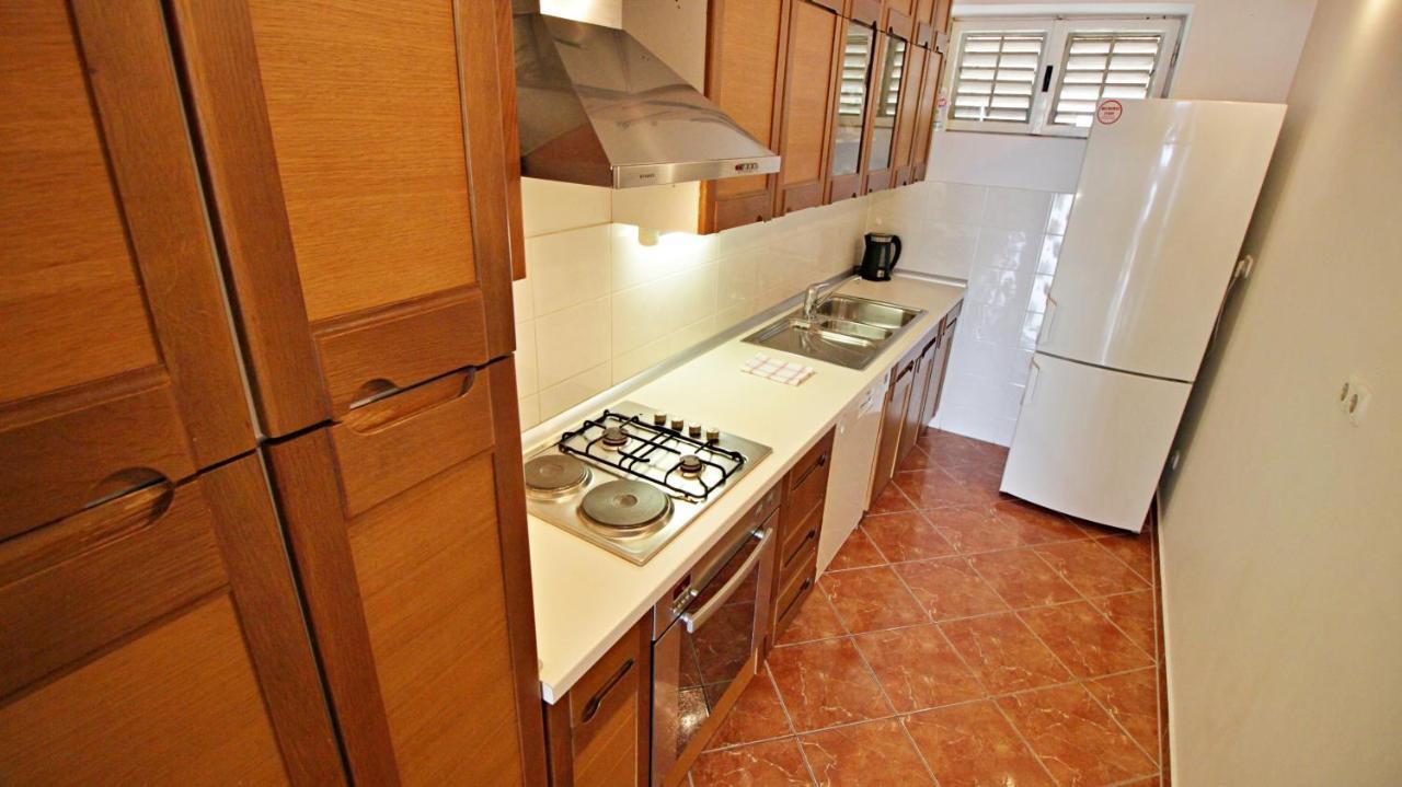Apartment Ora Omiš Extérieur photo